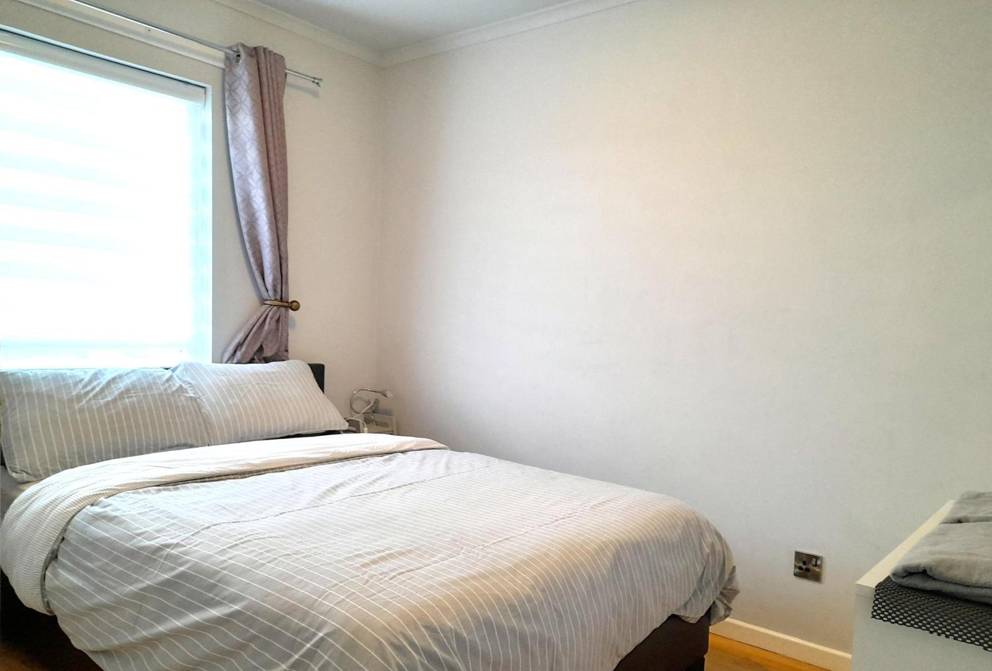 Excellent Location - City Centre - Parking - 4 Beds -2 Bedrooms Belfast Buitenkant foto